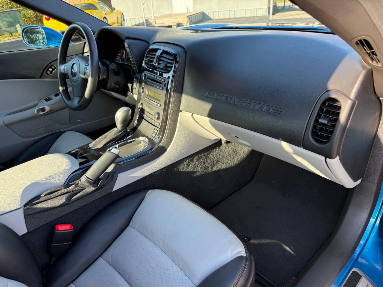 Chevrolet Corvette 2dr Cpe w/3LT 2009