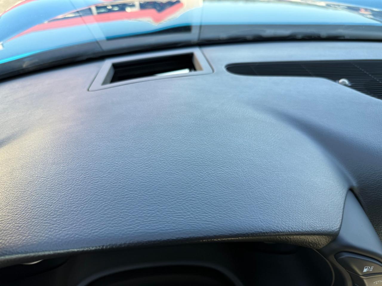 Chevrolet Corvette 2dr Cpe w/3LT 2009