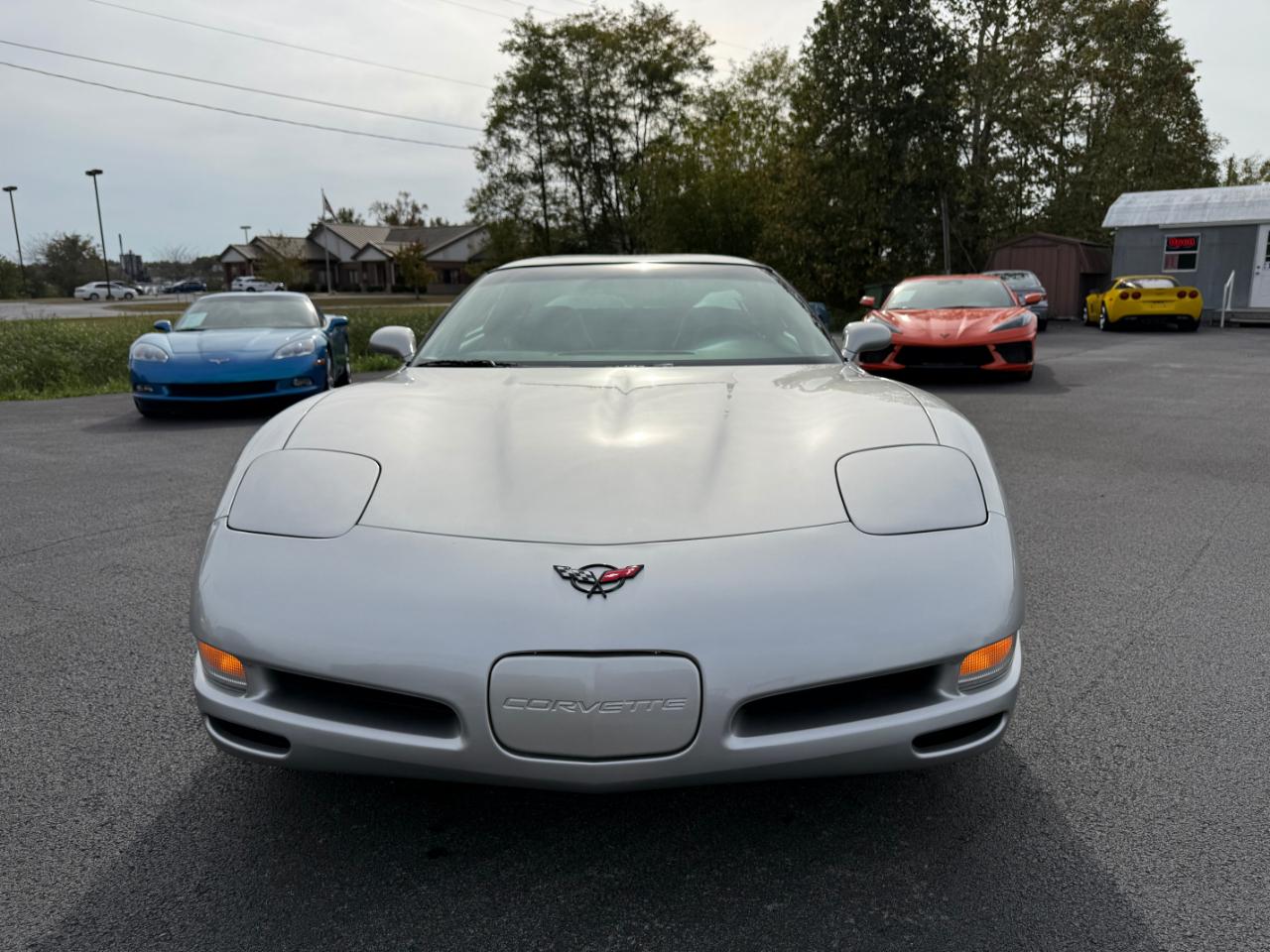 Chevrolet Corvette 2dr Cpe 2004