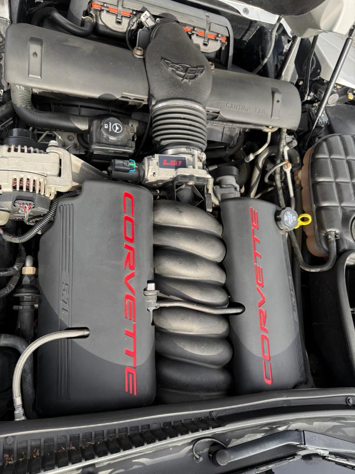 Chevrolet Corvette 2dr Cpe 2004