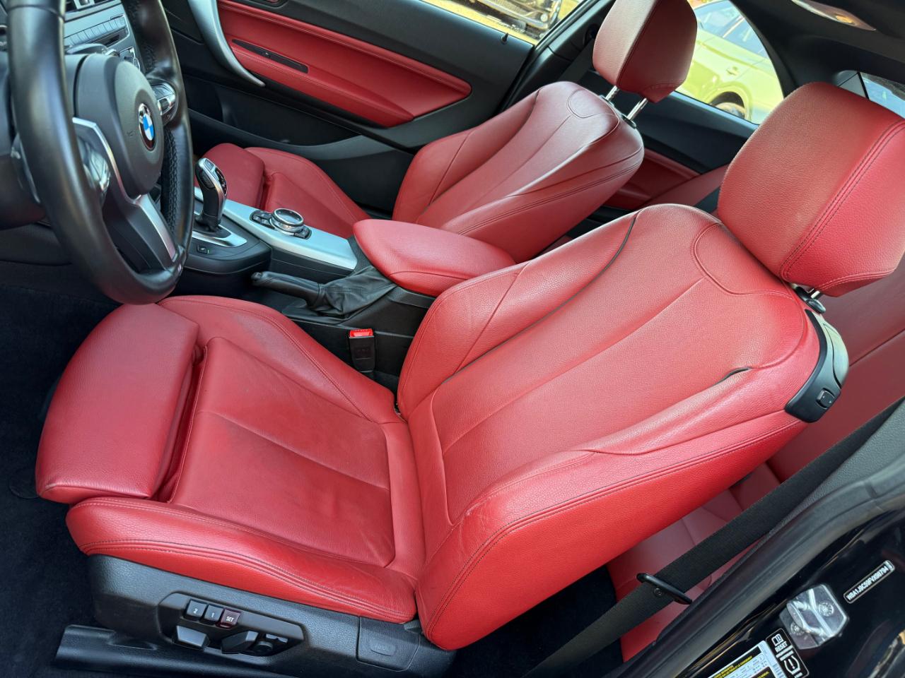BMW 2 Series 2dr Cpe M235i xDrive AWD 2015