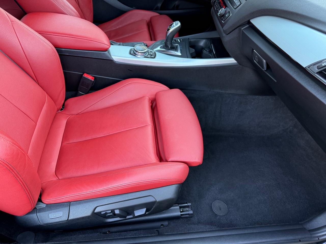 BMW 2 Series 2dr Cpe M235i xDrive AWD 2015