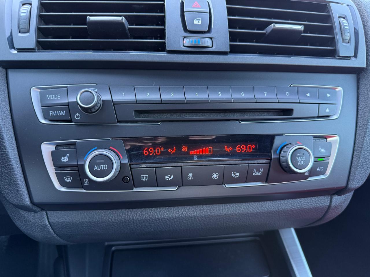 BMW 2 Series 2dr Cpe M235i xDrive AWD 2015