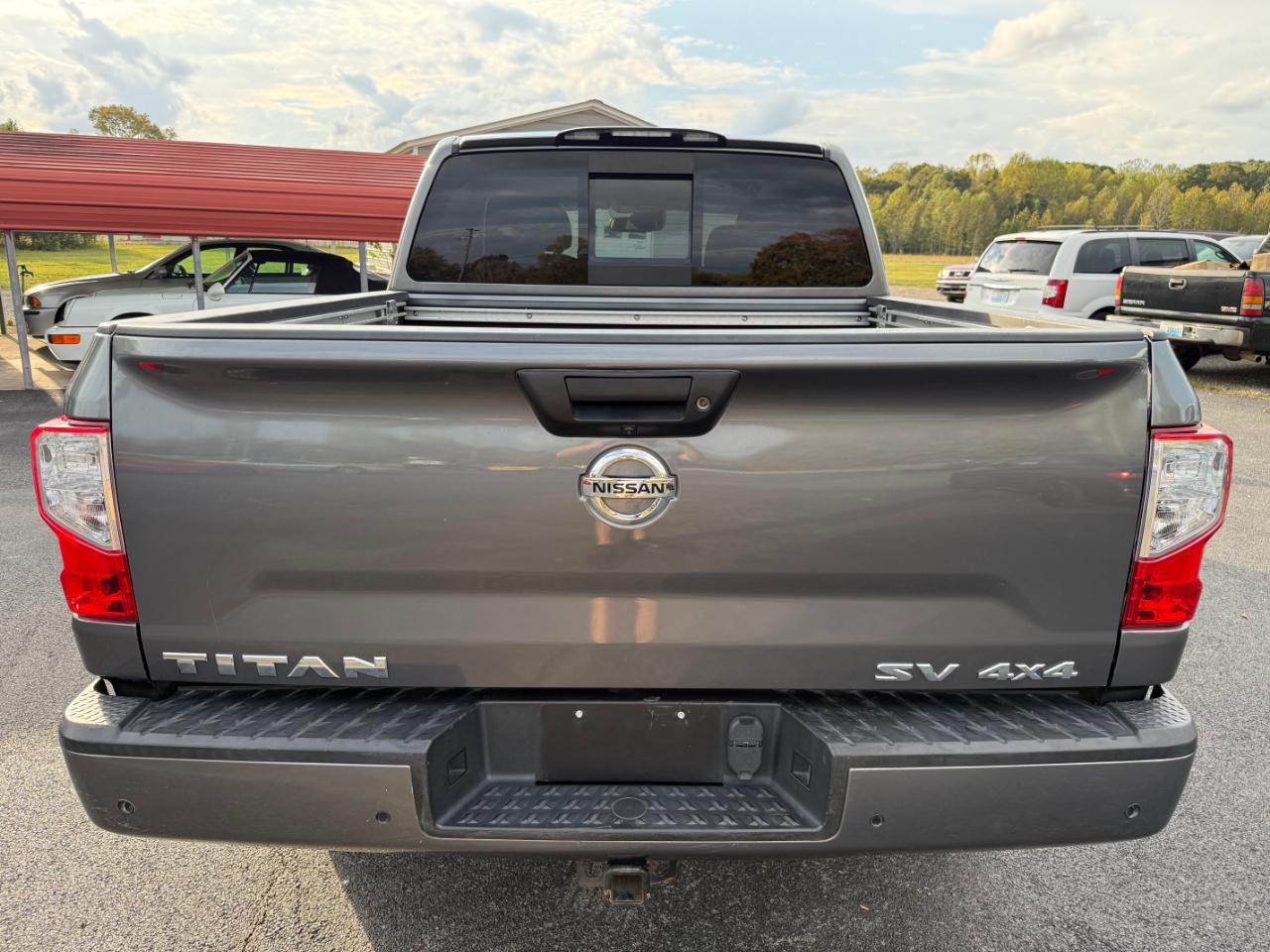 Nissan Titan 4x4 Crew Cab SV 2020