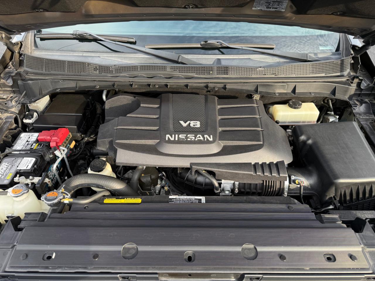 Nissan Titan 4x4 Crew Cab SV 2020