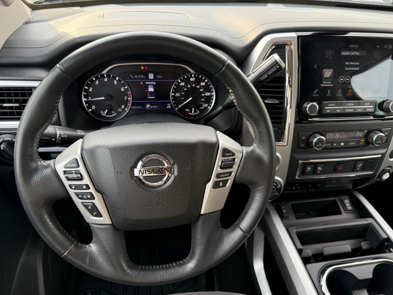 Nissan Titan 4x4 Crew Cab SV 2020