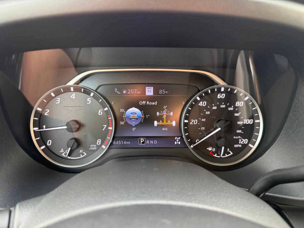 Nissan Titan 4x4 Crew Cab SV 2020