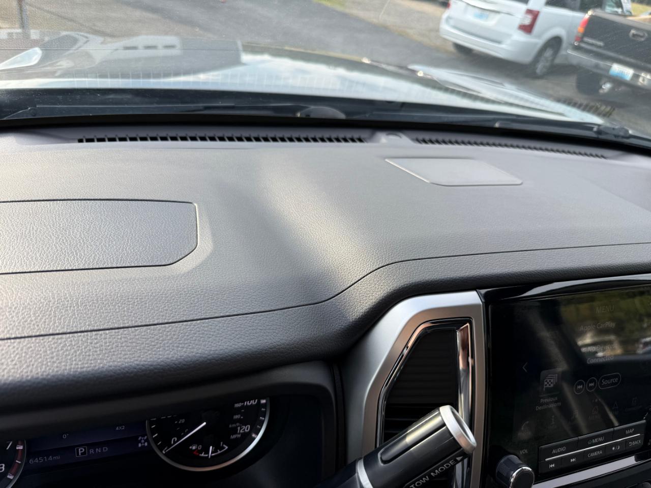 Nissan Titan 4x4 Crew Cab SV 2020