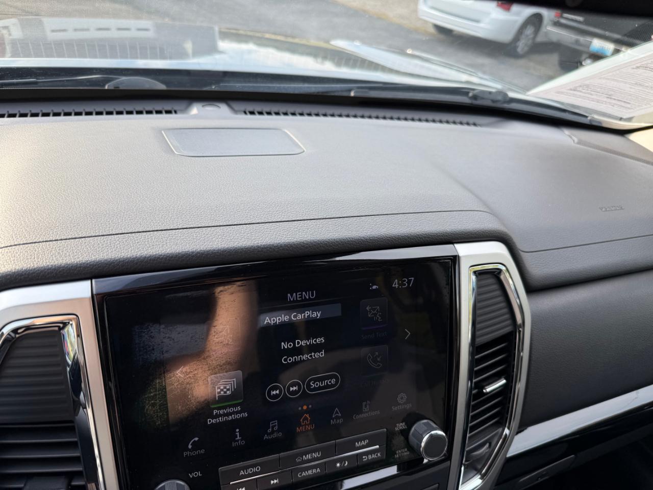 Nissan Titan 4x4 Crew Cab SV 2020