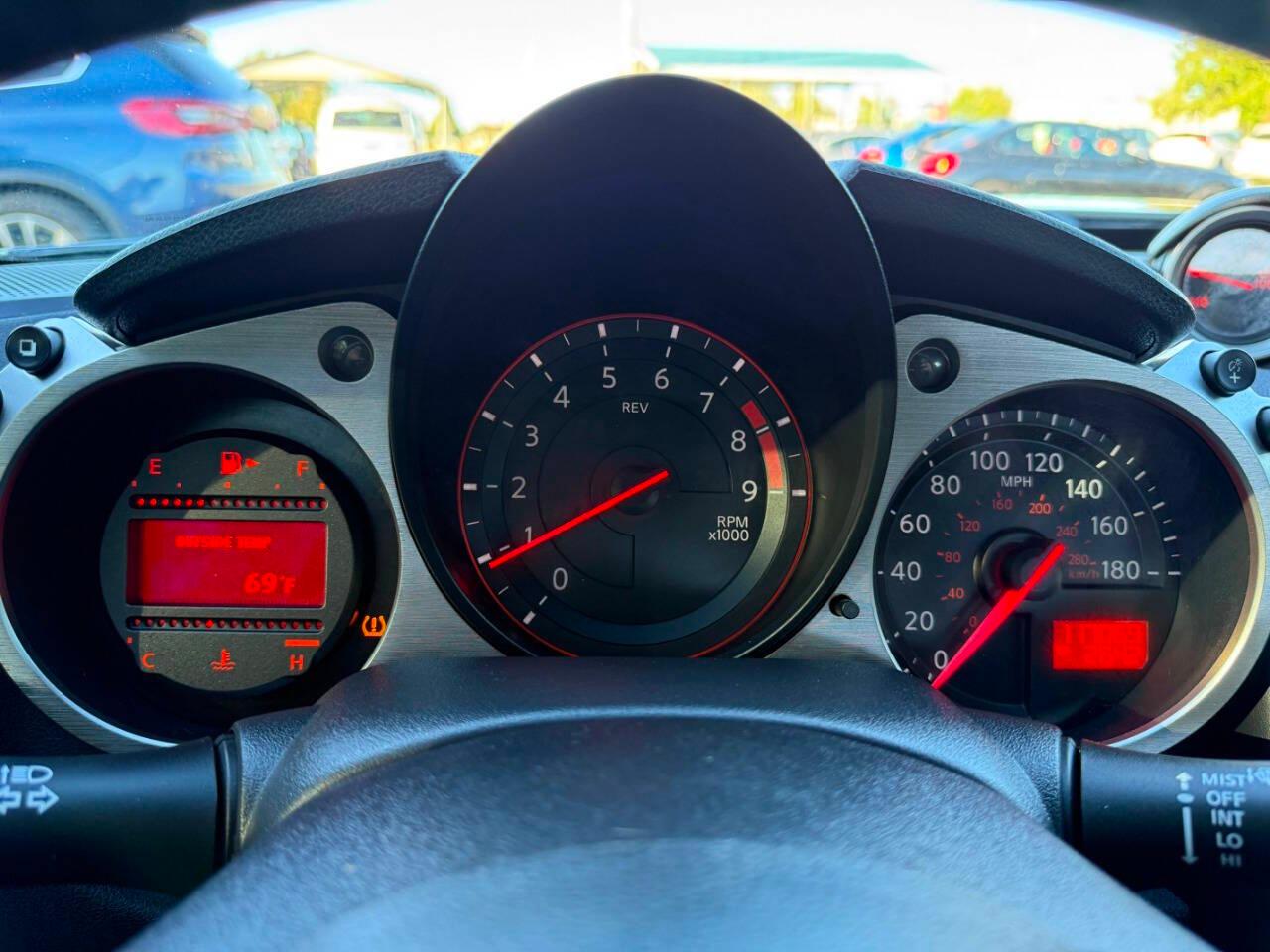 Nissan 370Z 2dr Cpe Manual Touring 2016