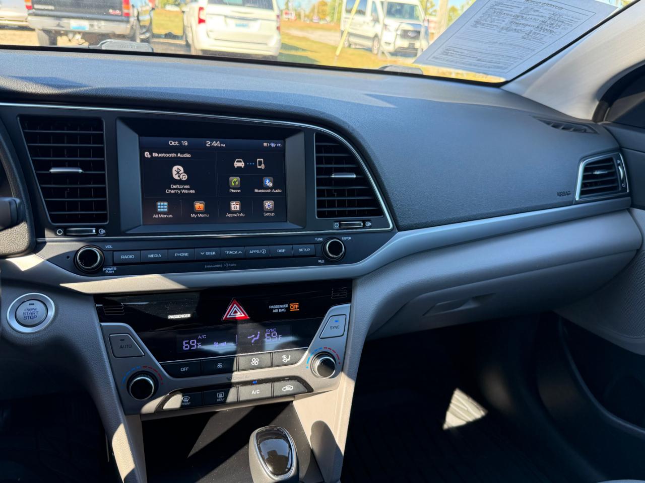 Hyundai Elantra Value Edition 2.0L Auto (Alabama) 2018