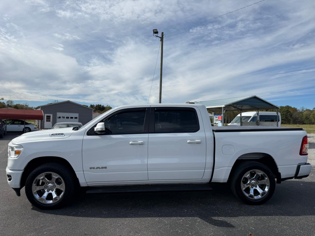 RAM 1500 Big Horn 4x4 Crew Cab 5'7" Box 2021