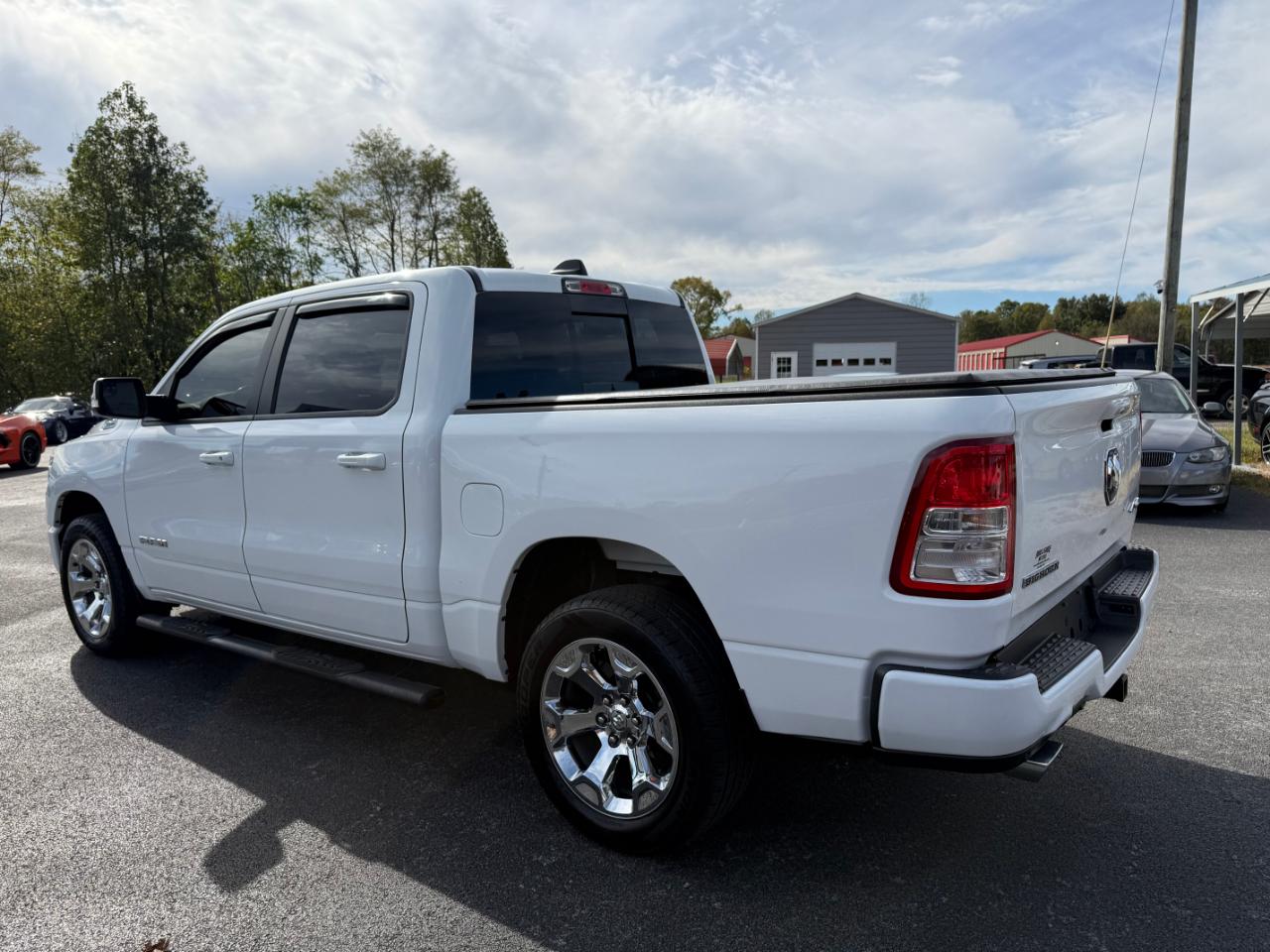 RAM 1500 Big Horn 4x4 Crew Cab 5'7" Box 2021
