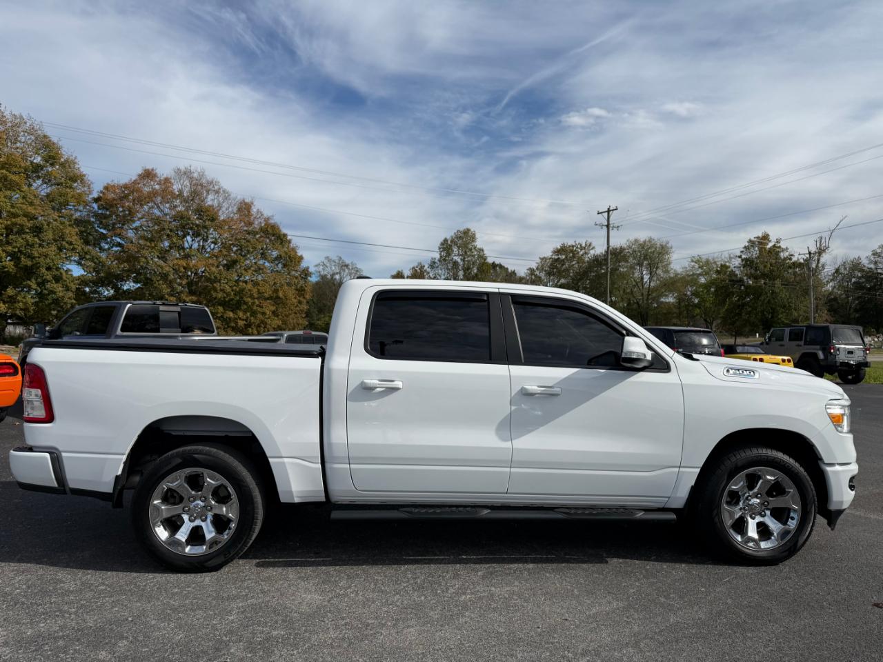 RAM 1500 Big Horn 4x4 Crew Cab 5'7" Box 2021