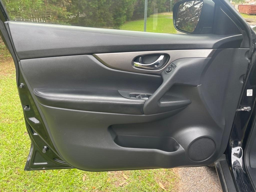 Nissan Rogue  2016