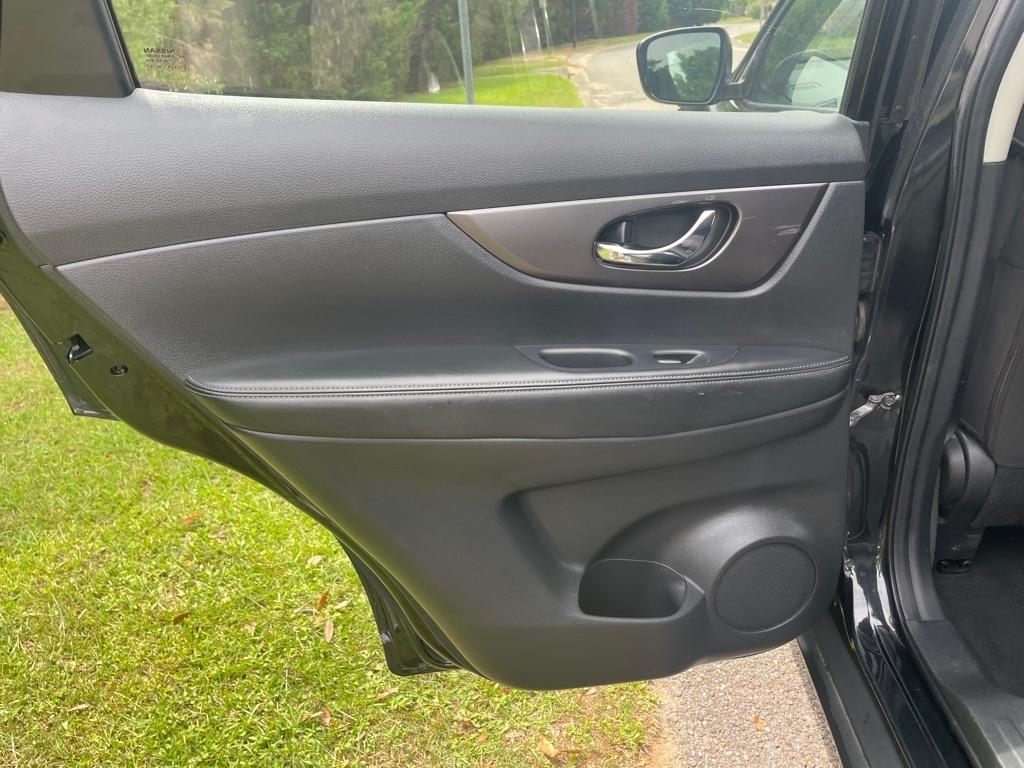 Nissan Rogue  2016