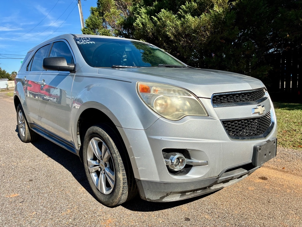 2011 Chevrolet Equinox LS photo 4