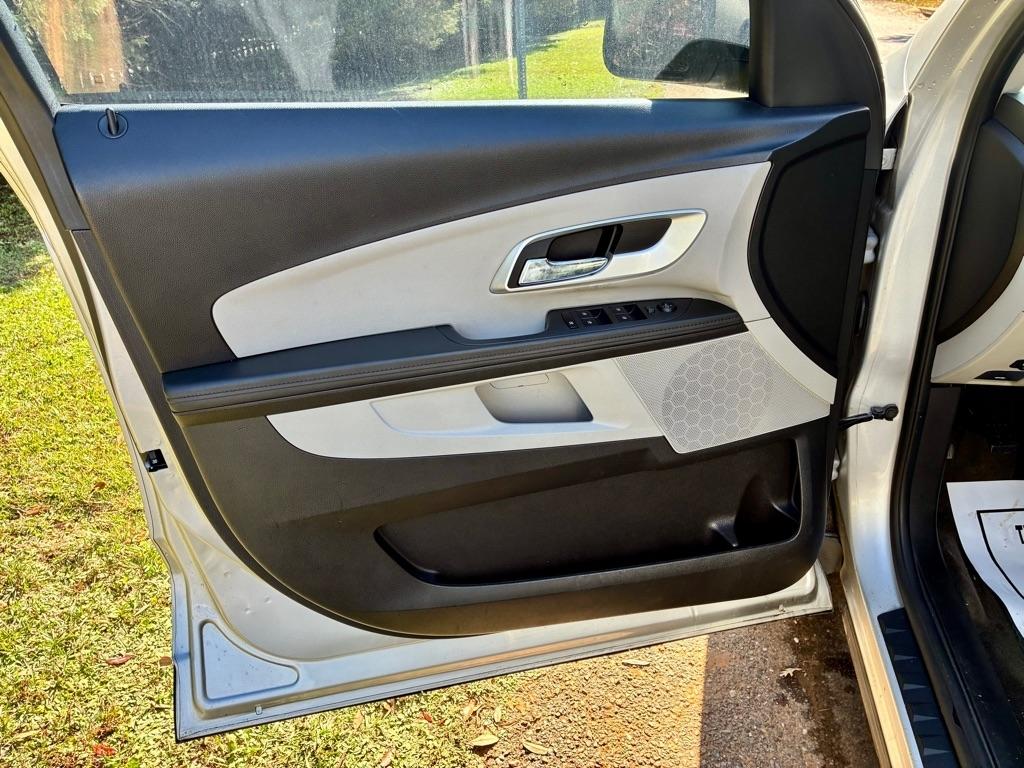 Chevrolet Equinox  2011