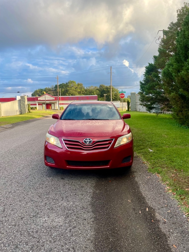 2011 Toyota Camry Base photo 6