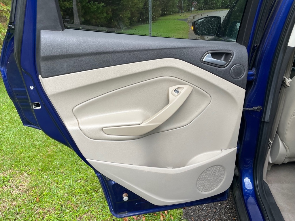 2014 Ford Escape Titanium photo 11