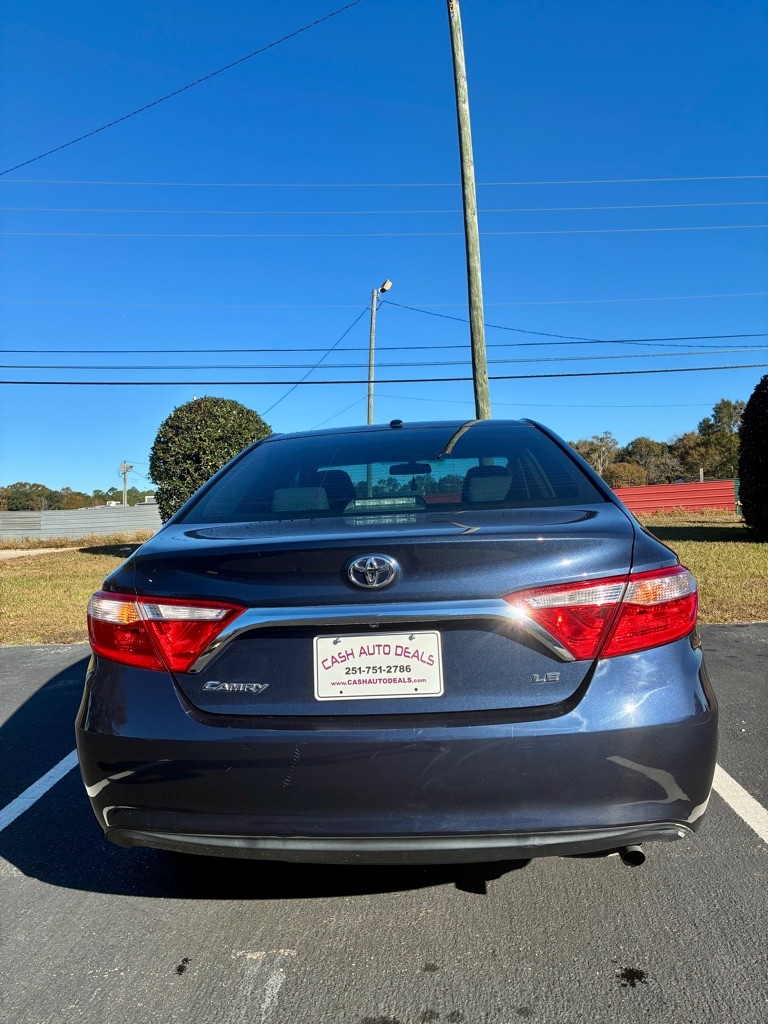 Toyota Camry XLE Auto (Natl) 2017