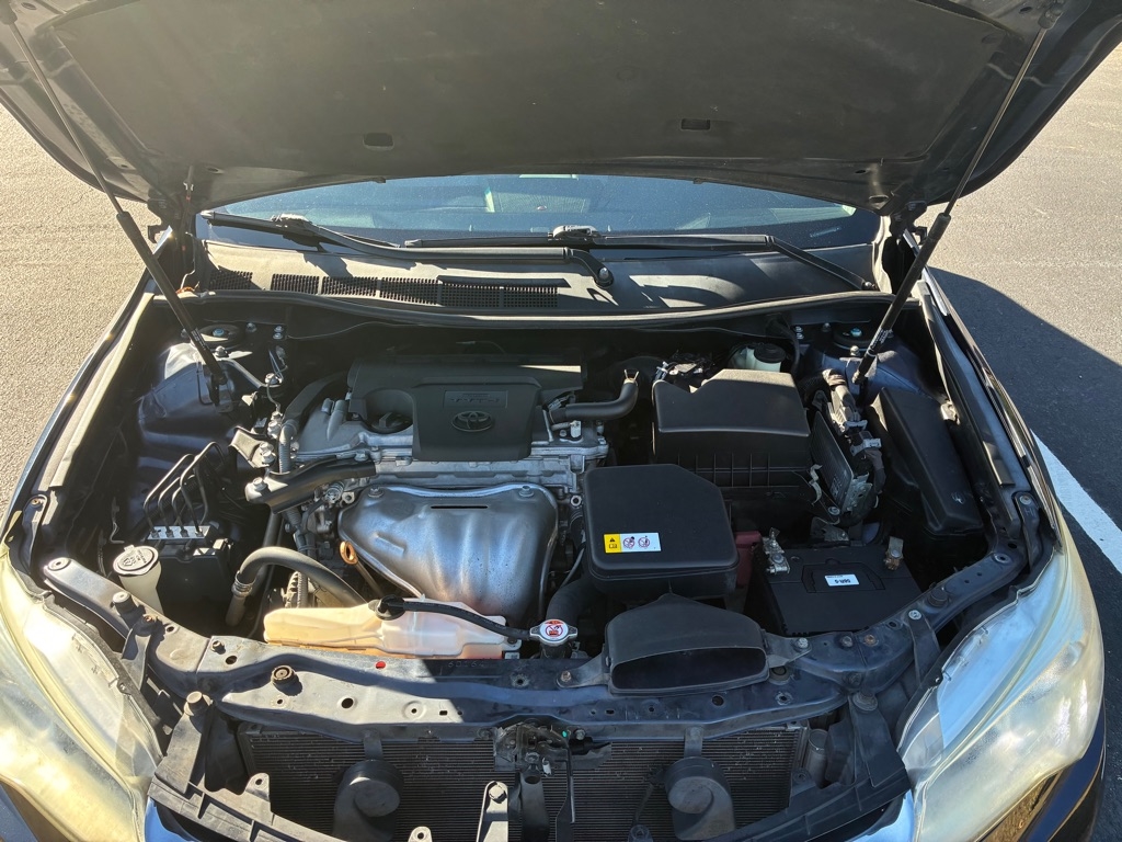 Toyota Camry XLE Auto (Natl) 2017