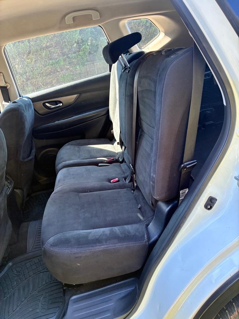 Nissan Rogue AWD 4dr SV 2016