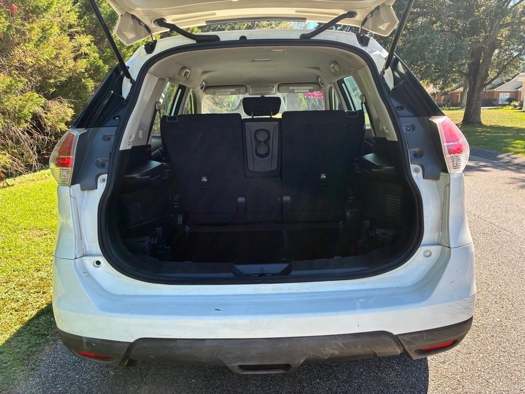 Nissan Rogue AWD 4dr SV 2016