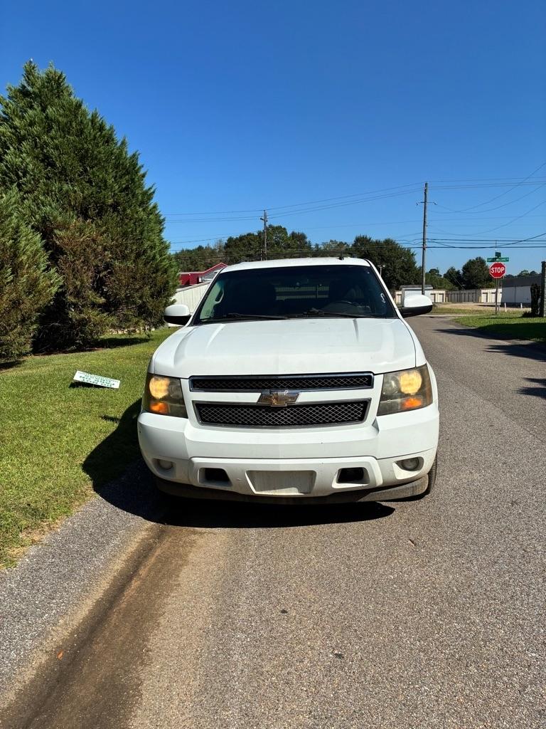Chevrolet Tahoe photo 6
