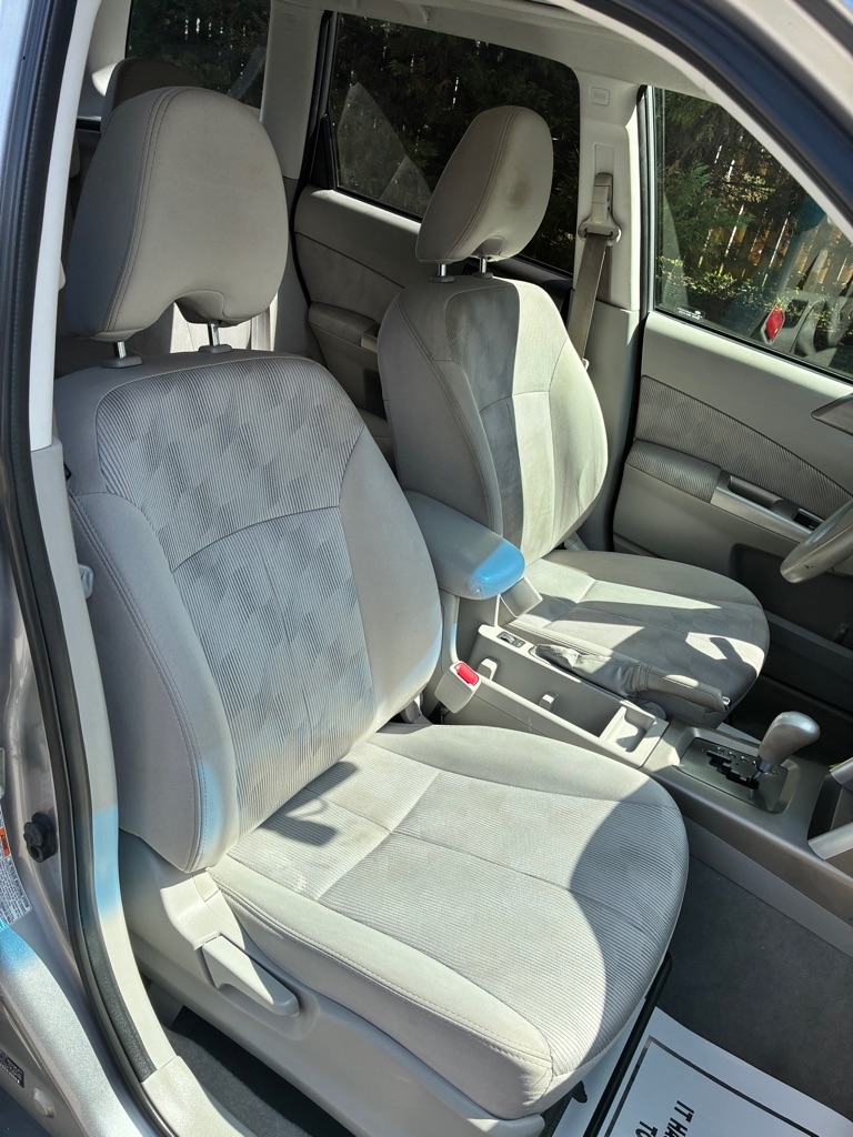 2010 Subaru Forester 2.5X Premium photo 15
