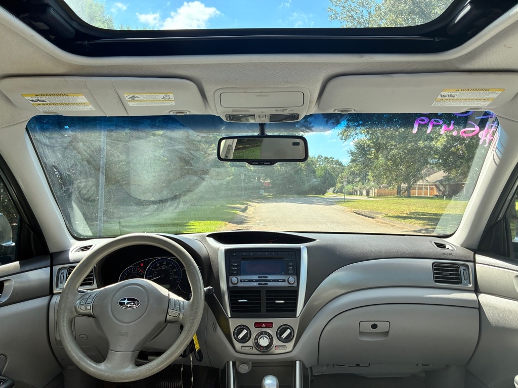 2010 Subaru Forester 2.5X Premium photo 17