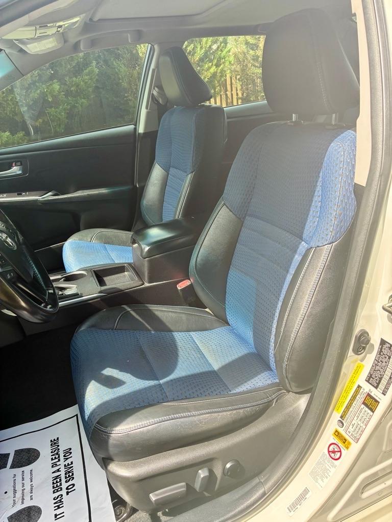 Toyota Camry 4dr Sdn I4 Auto SE w/Special Edition Pkg (Natl) 2016