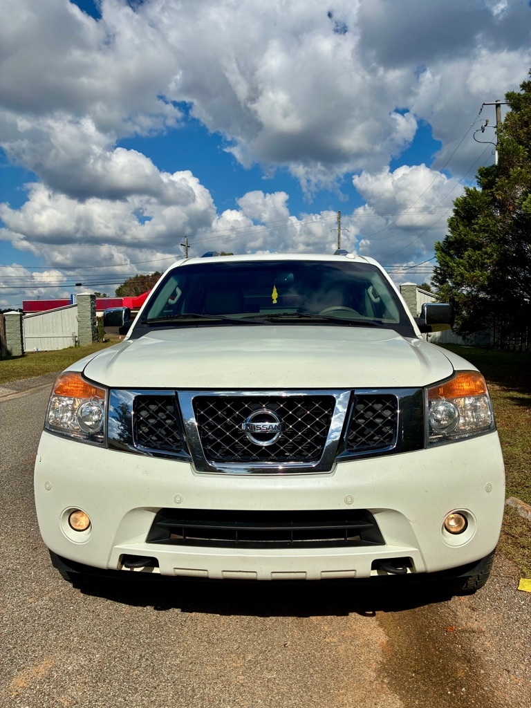 Nissan Armada 2WD 4dr Platinum 2015