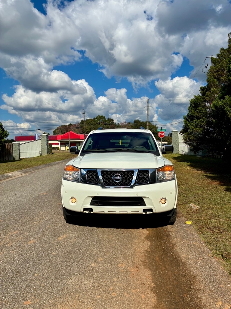 Nissan Armada 2WD 4dr Platinum 2015