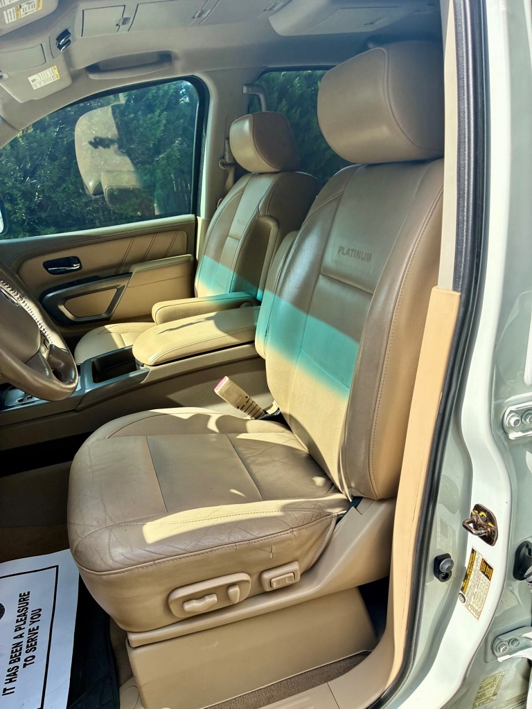 Nissan Armada 2WD 4dr Platinum 2015