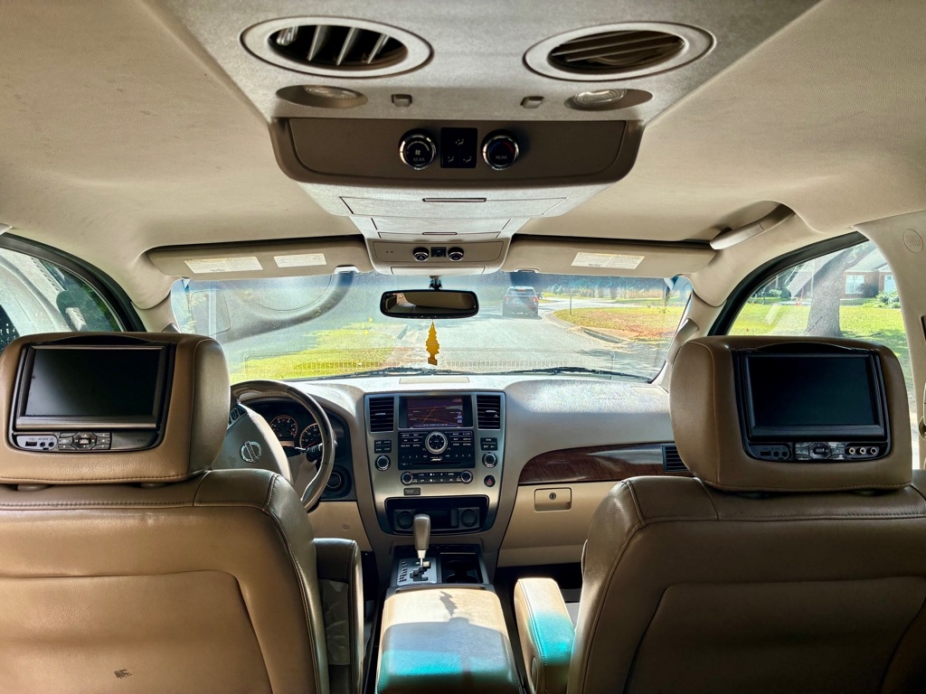 Nissan Armada 2WD 4dr Platinum 2015