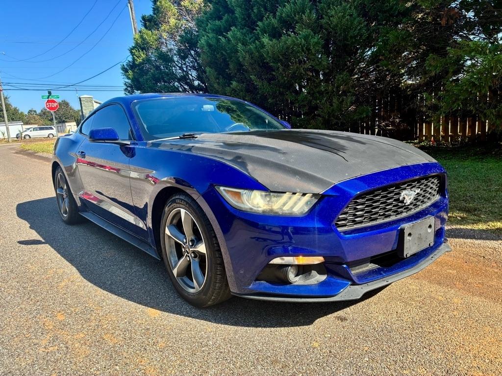 Ford Mustang 2dr Fastback V6 2016