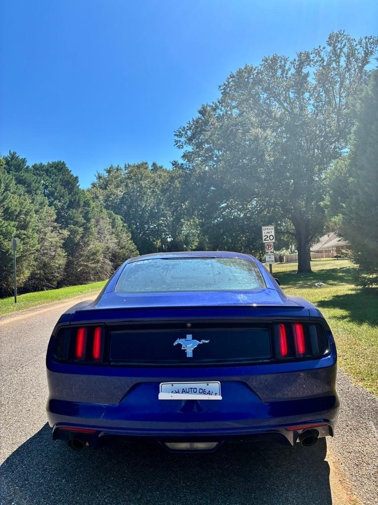 Ford Mustang 2dr Fastback V6 2016