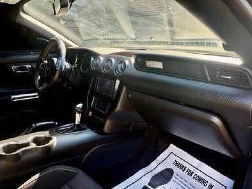 Ford Mustang 2dr Fastback V6 2016