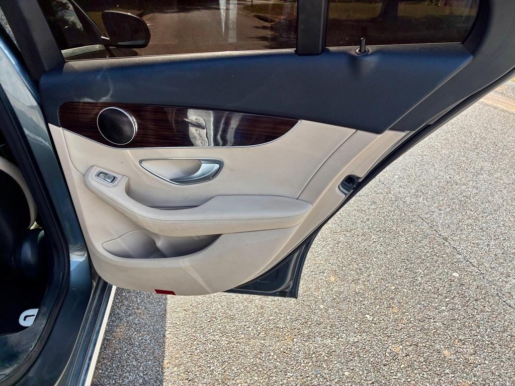 Mercedes-Benz C-Class C 300 4MATIC Sedan 2017