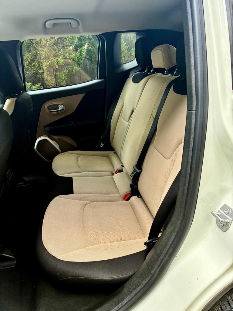 Jeep Renegade FWD 4dr Latitude 2015