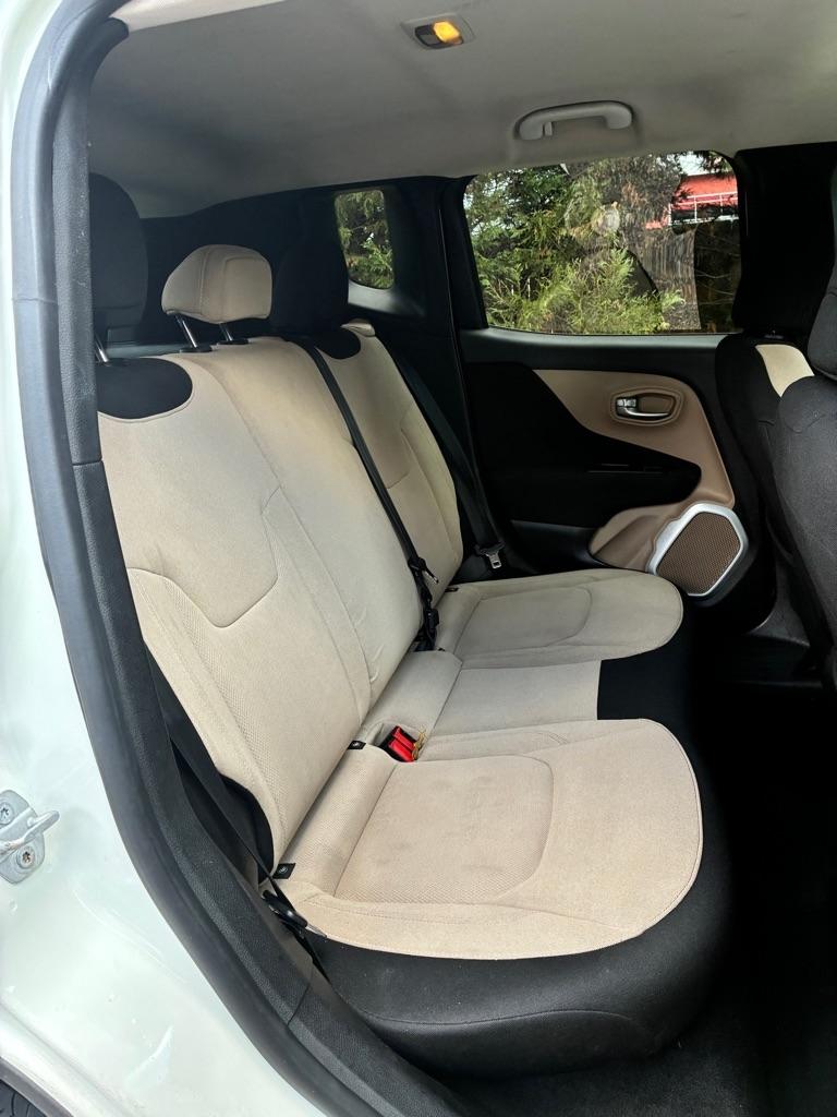 Jeep Renegade FWD 4dr Latitude 2015