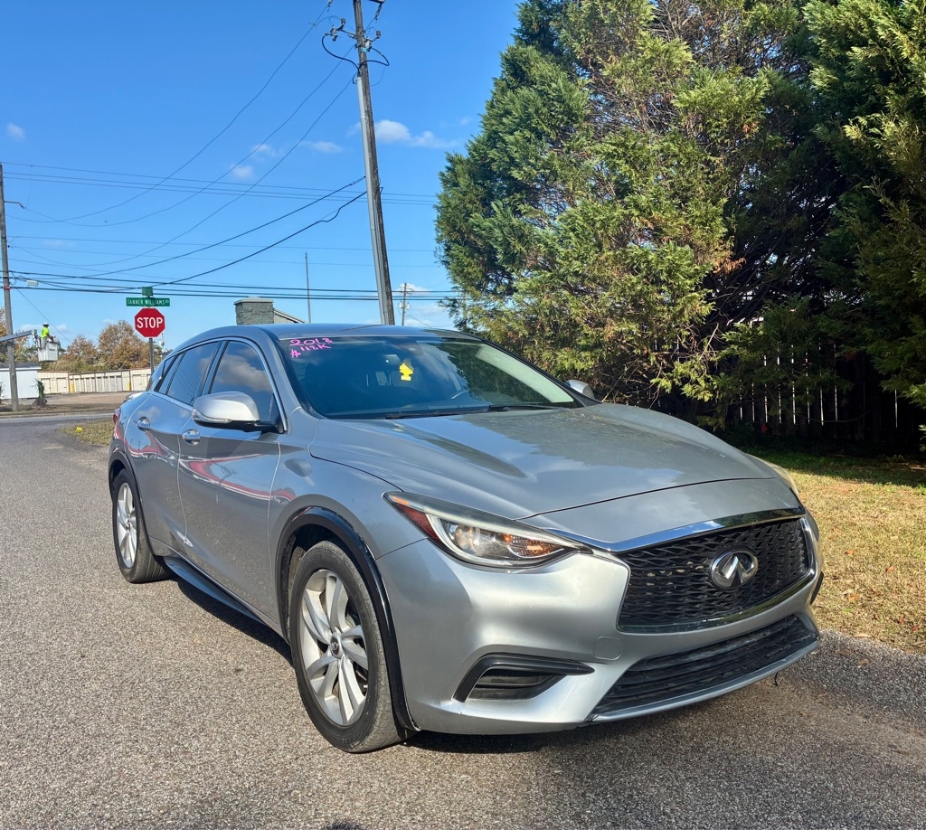 Infiniti QX30 Luxury FWD 2018
