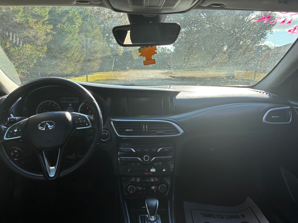 Infiniti QX30 Luxury FWD 2018