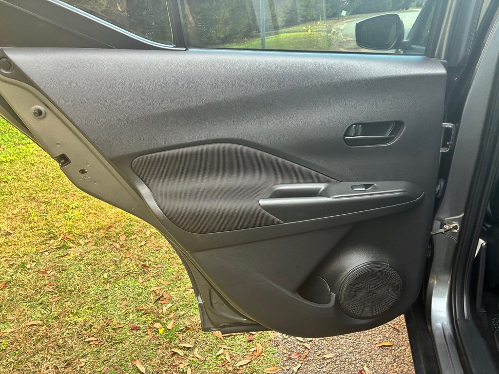 Nissan Kicks S FWD 2021