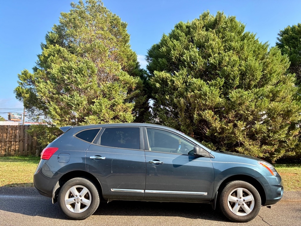 Nissan Rogue FWD 4dr S 2012
