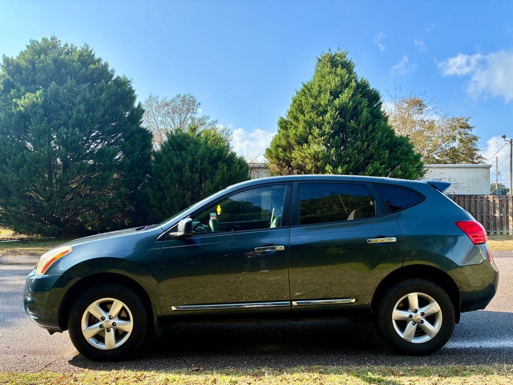 Nissan Rogue FWD 4dr S 2012