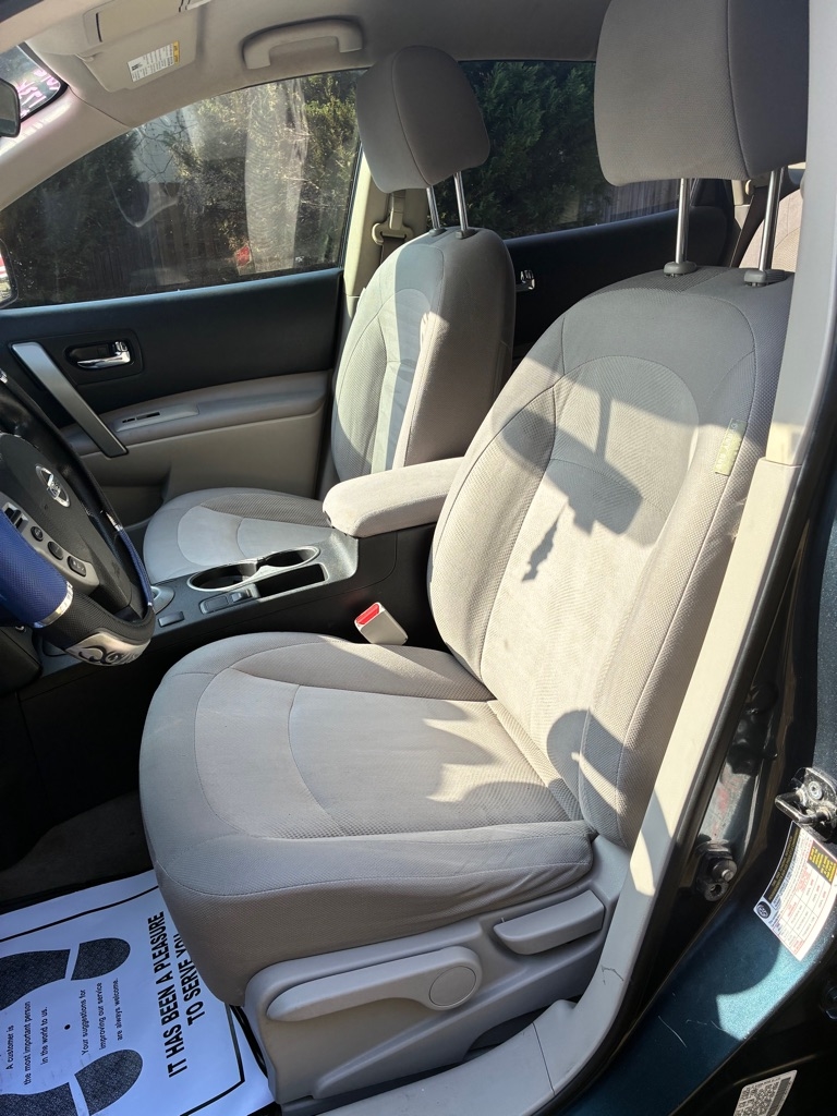 Nissan Rogue FWD 4dr S 2012