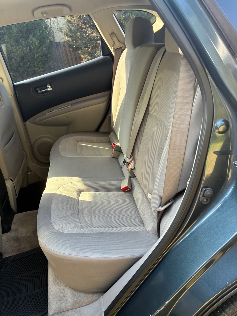 Nissan Rogue FWD 4dr S 2012