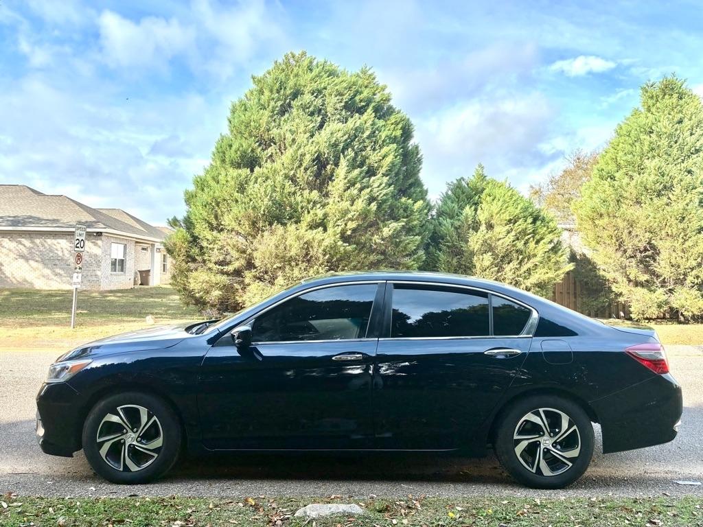 Honda Accord Sedan LX CVT 2017
